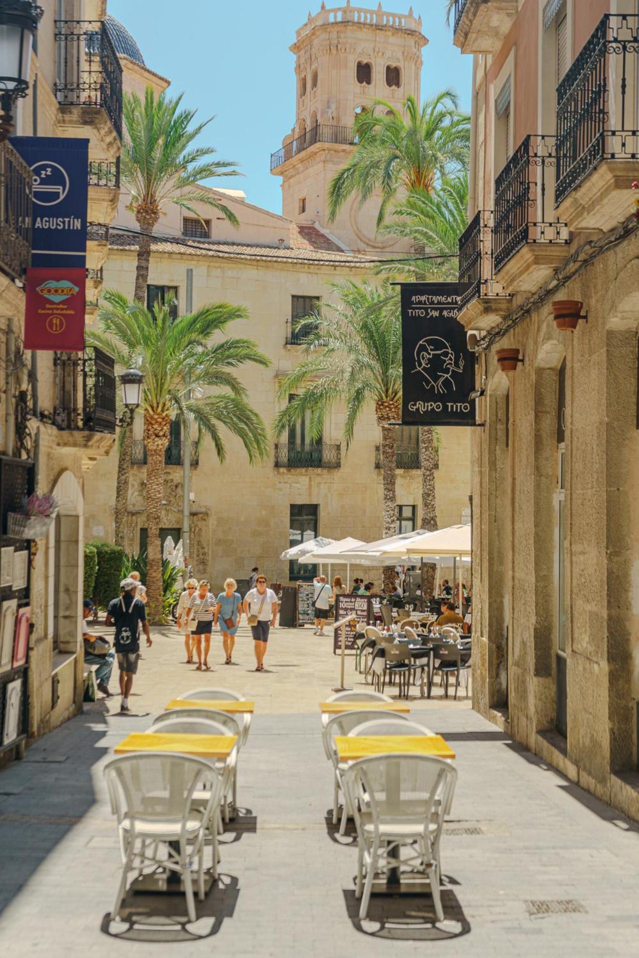Cozy Charming Apartment In Historic Center Alicante Kültér fotó